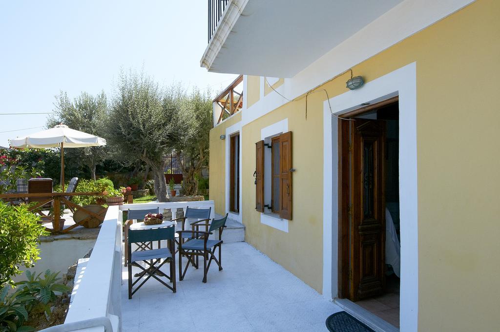Fotinis Cottage Simi Exterior foto