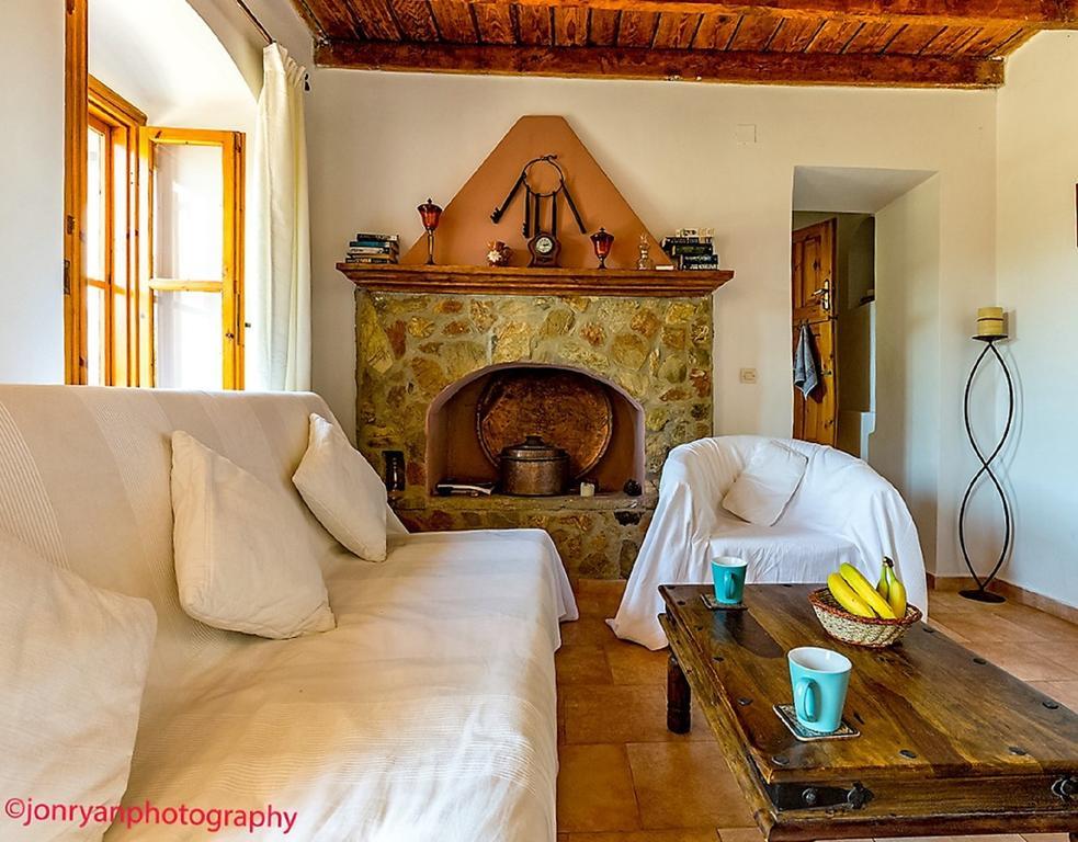 Fotinis Cottage Simi Exterior foto
