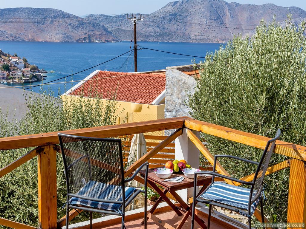 Fotinis Cottage Simi Exterior foto